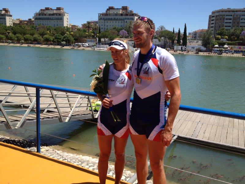 Mirka Knapková a Onřej Synek mistry Evropy, čtyřka bez kormidelníka LV druhá