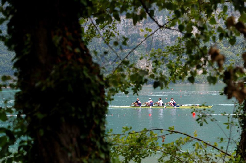 Česká párová čtyřka (Foto Worldrowing.com, Detlev Seyb)
