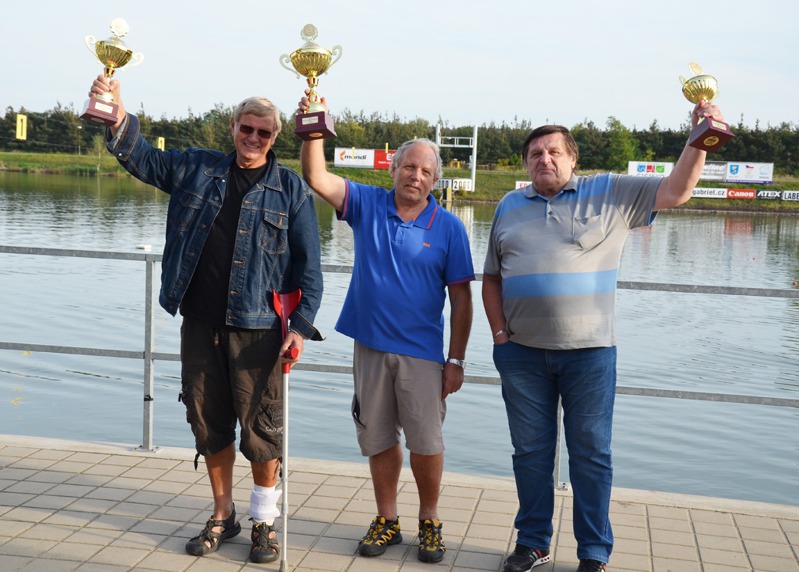 Zástupci nejúspěšnějších klubů (Foto Zdeněk Paroulek) Zástupci nejúspěšnějších klubů (Foto Zdeněk Paroulek)