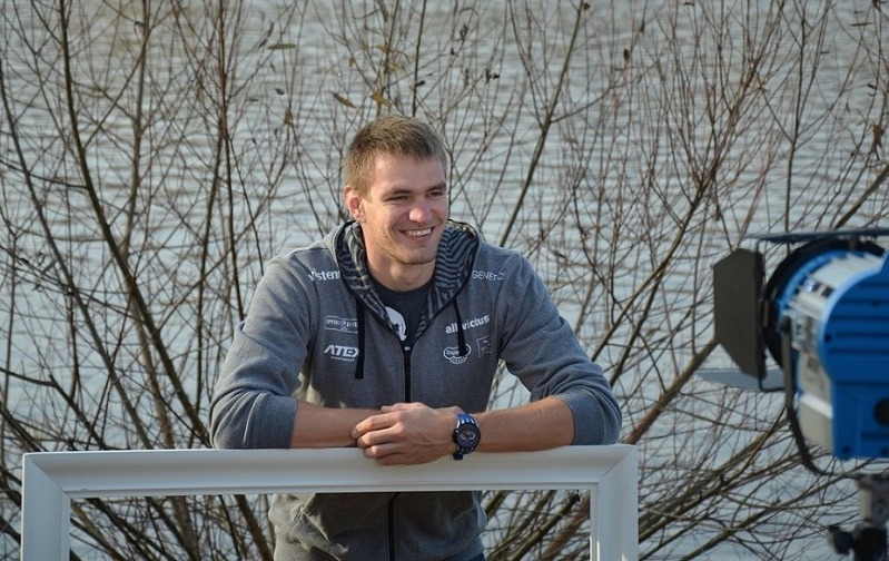 Ondřej Synek při natáčení dokumentu (Foto Zdeněk Paroulek) Ondřej Synek při natáčení dokumentu (Foto Zdeněk Paroulek)
