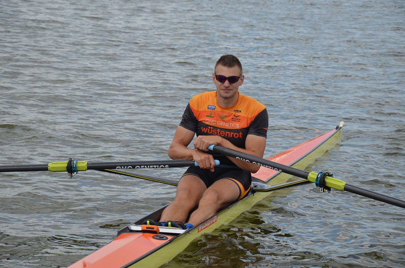 Ondřej Synek se vrátil na větrné jezero