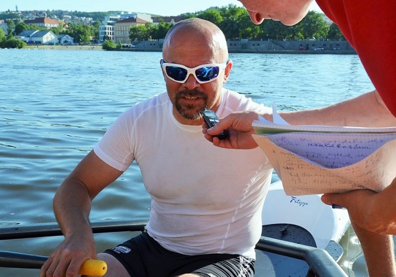 Václav Chalupa poskytuje interview (Foto Zdeněk Paroulek)