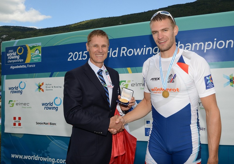 Gratulace od předsedy ČVS Dušana Macháčka Gratulace od předsedy ČVS Dušana Macháčka