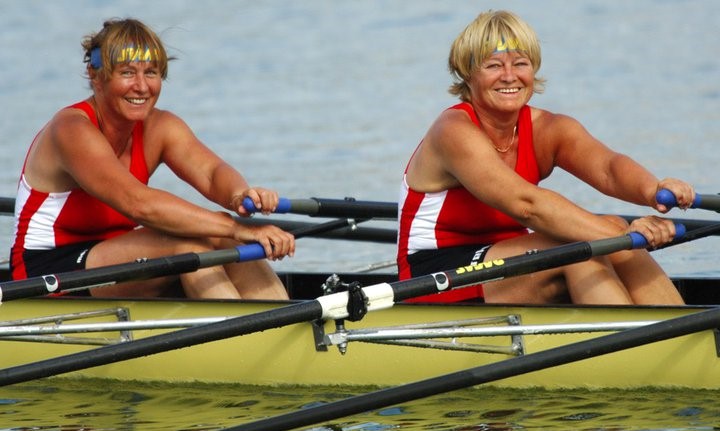 Se sestrou Zdenou v roce 2010 (Foto archiv) Se sestrou Zdenou v roce 2010 (Foto archiv)