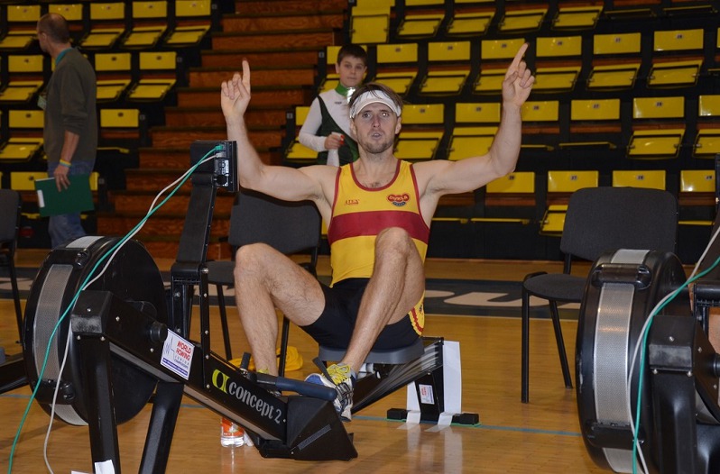 Vítězné gesto Jana Vetešníka Vítězné gesto Jana Vetešníka