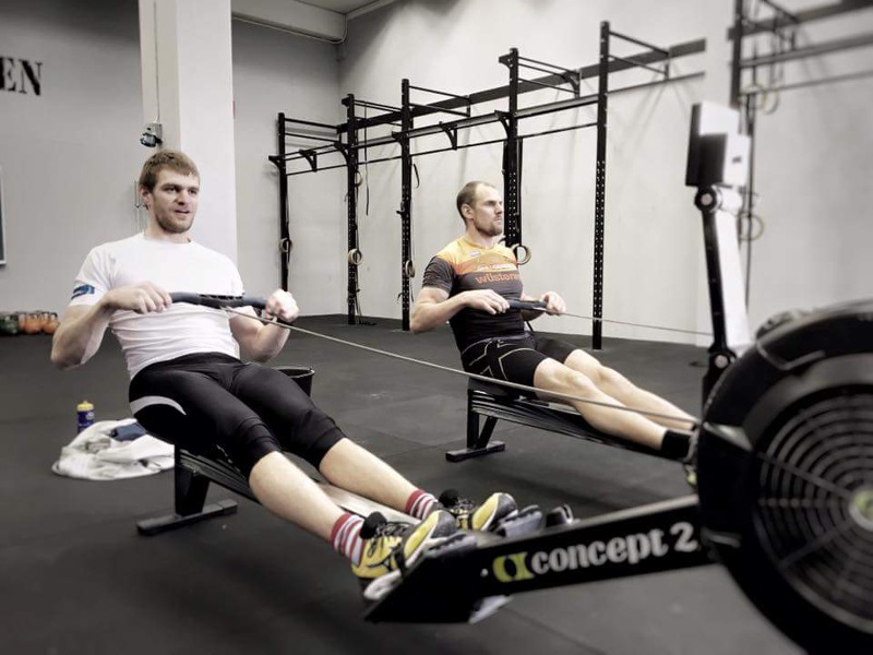 Oba na trenažéru (Foto Facebook Ondřej Synek) Oba na trenažéru (Foto Facebook Ondřej Synek)