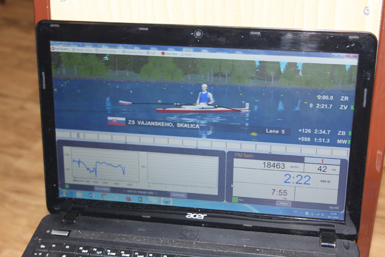 Průběh závodu se dal sledovat na počítači