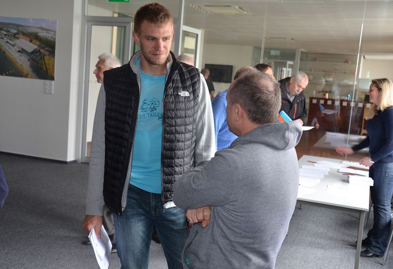 Ondřej Synek v roli předsedy Kondoru Ondřej Synek v roli předsedy Kondoru