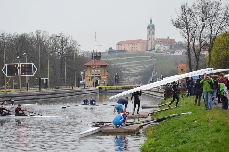 Mělnický zámek s kostelem "dohlíží" na šampionát