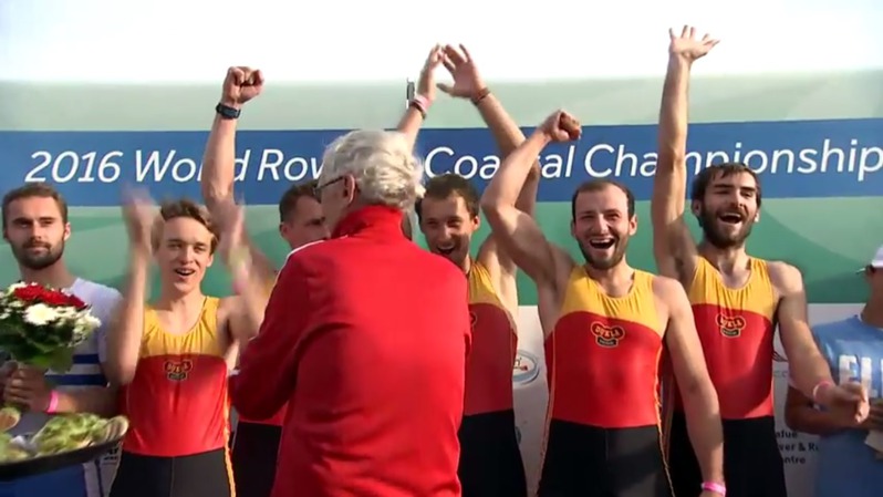 Radost vítězů z Dukly Praha Radost vítězů z Dukly Praha